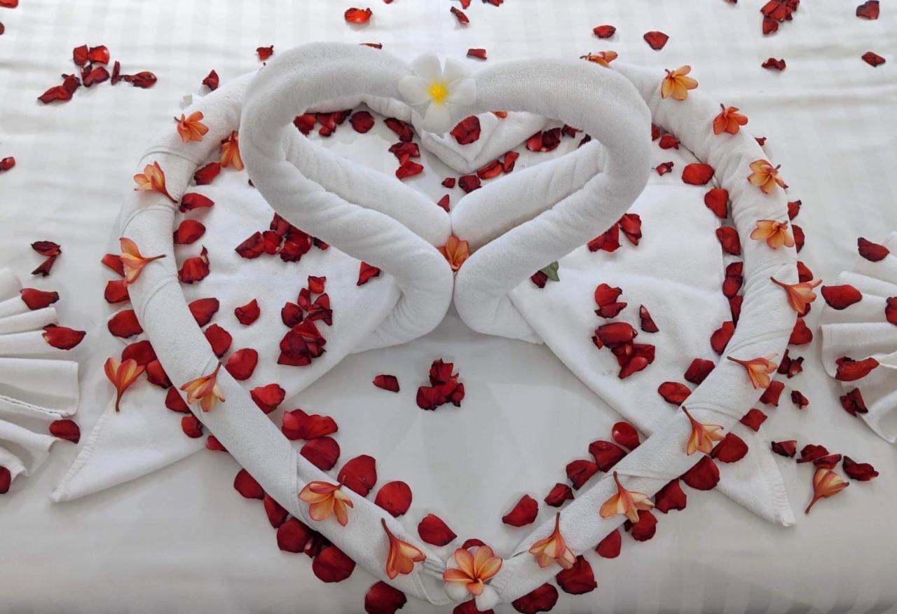 Ring Boutique Hotel Siem Reap Exteriör bild