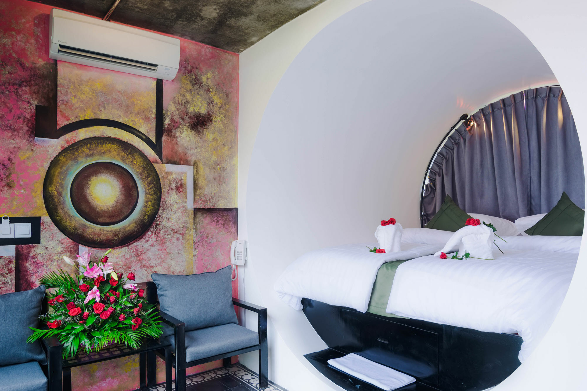 Ring Boutique Hotel Siem Reap Exteriör bild