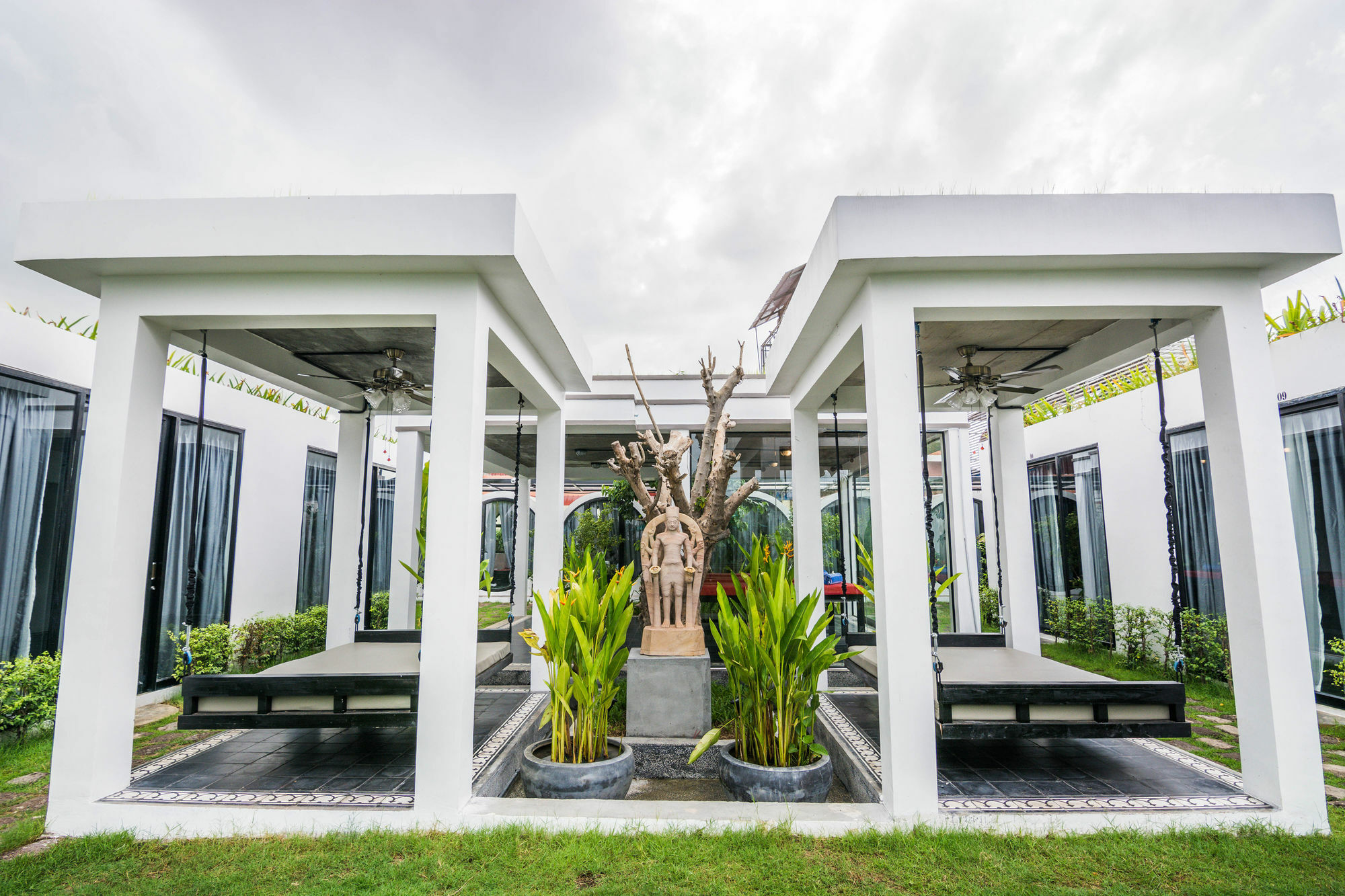 Ring Boutique Hotel Siem Reap Exteriör bild