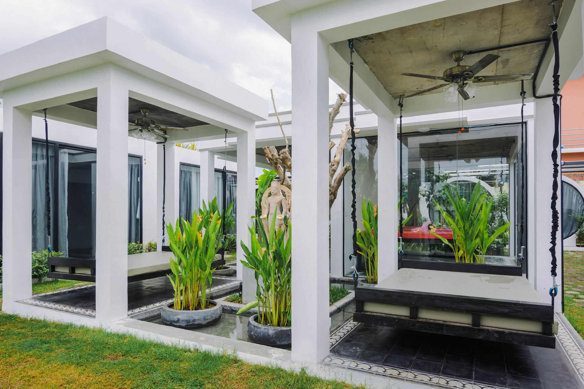 Ring Boutique Hotel Siem Reap Exteriör bild