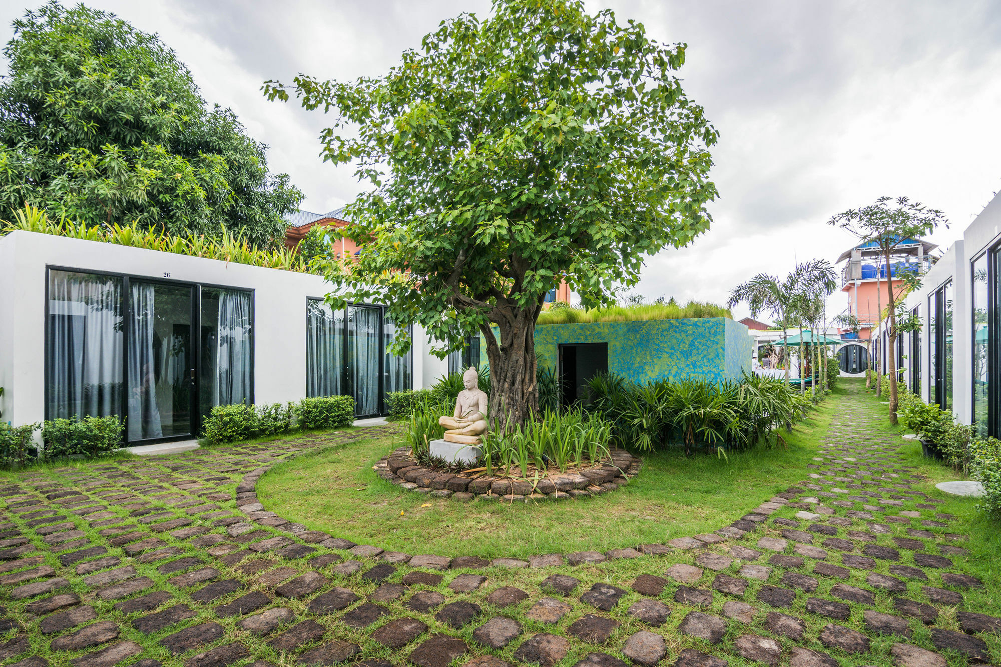 Ring Boutique Hotel Siem Reap Exteriör bild